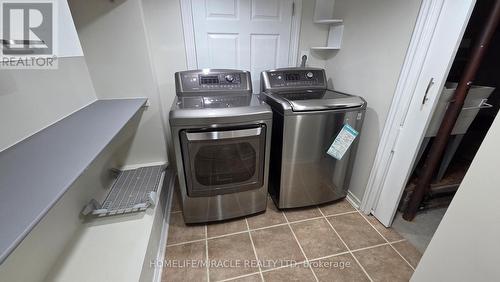 12380 Torbram Road, Caledon, ON - Indoor Photo Showing Laundry Room