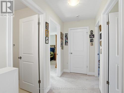 12 Quinn Forest Drive, Bracebridge (Macaulay), ON - Indoor Photo Showing Other Room