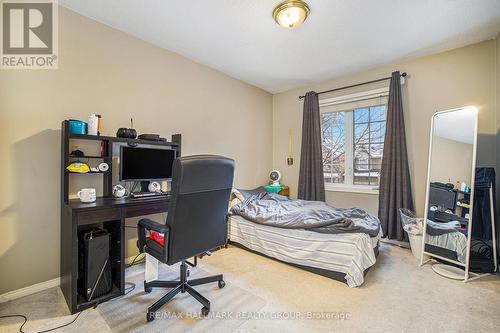 11 Scampton Drive, Ottawa, ON - Indoor