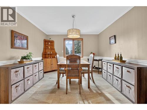 3194 Johnson Road, Salmon Arm, BC - Indoor Photo Showing Dining Room