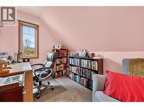 3194 Johnson Road, Salmon Arm, BC - Indoor Photo Showing Office
