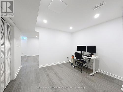 3865 Baycroft Drive, Mississauga, ON - Indoor