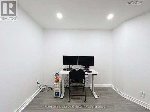 3865 Baycroft Drive, Mississauga, ON - Indoor