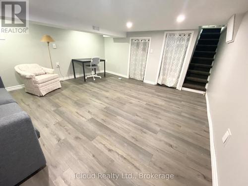 205 Prospect Street S, Hamilton, ON - Indoor