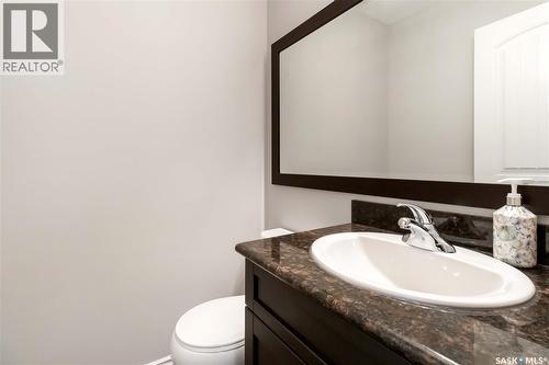 336 Willowgrove Lane, Saskatoon, SK - Indoor Photo Showing Bathroom