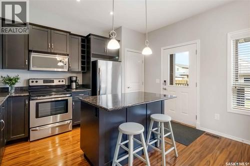 336 Willowgrove Lane, Saskatoon, SK - Indoor Photo Showing Kitchen With Upgraded Kitchen