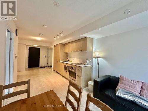 1703 - 60 Shuter Street, Toronto, ON - Indoor