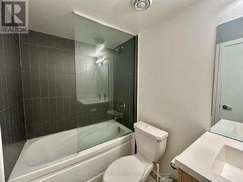 1703 - 60 Shuter Street, Toronto, ON - Indoor Photo Showing Bathroom