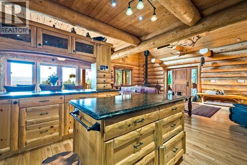 28 Nine Mile Place, Osoyoos, BC - Indoor Photo Showing Other Room