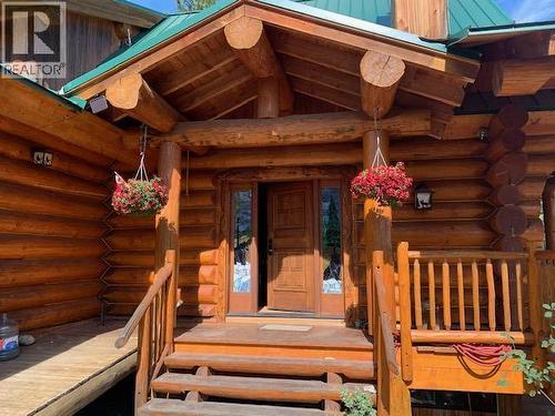 28 Nine Mile Place, Osoyoos, BC - Outdoor With Exterior