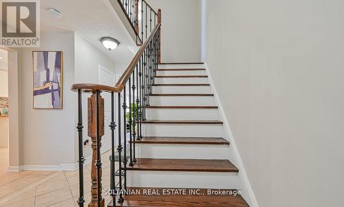 133 Shady Pine Circle, Brampton, ON - Indoor Photo Showing Other Room