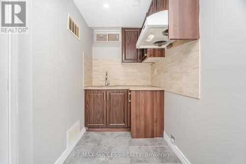 3056 Doyle Street, Mississauga, ON - Indoor Photo Showing Other Room