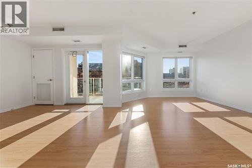 402 902 Spadina Crescent E, Saskatoon, SK - Indoor