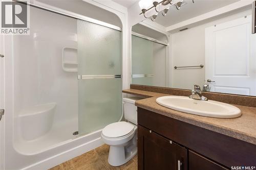 402 902 Spadina Crescent E, Saskatoon, SK - Indoor Photo Showing Bathroom