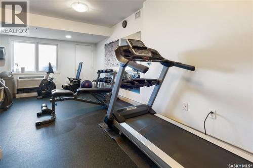 402 902 Spadina Crescent E, Saskatoon, SK - Indoor Photo Showing Gym Room