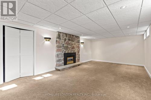 163 Centre Street W, London South (South D), ON - Indoor Photo Showing Other Room With Fireplace