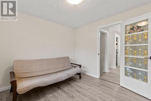 163 Centre Street W, London South (South D), ON - Indoor