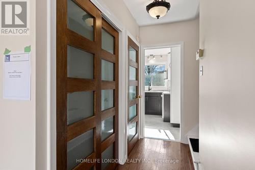 163 Centre Street W, London South (South D), ON - Indoor Photo Showing Other Room