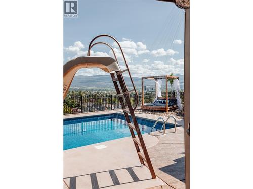 747 Traditions Crescent, Kelowna, BC - Outdoor With In Ground Pool