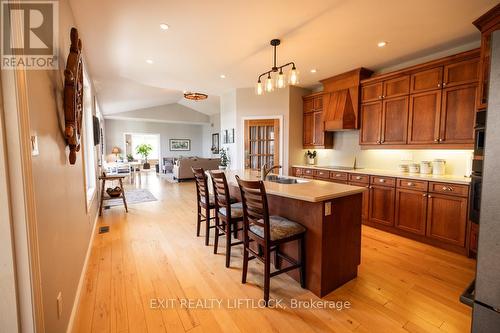 129 Stinson'S Bay Road, Kawartha Lakes (Verulam), ON - Indoor