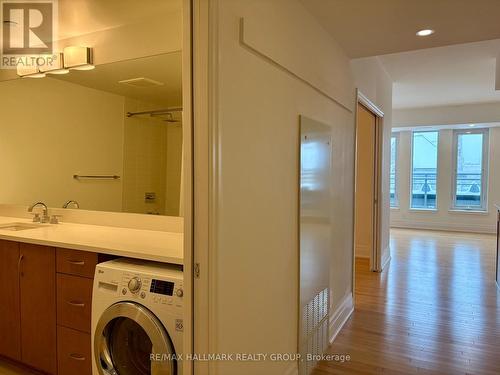 404 - 108 Lisgar Street, Ottawa, ON - Indoor Photo Showing Laundry Room