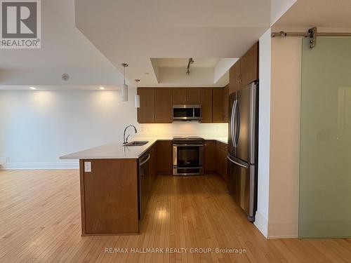 404 - 108 Lisgar Street, Ottawa, ON - Indoor Photo Showing Kitchen