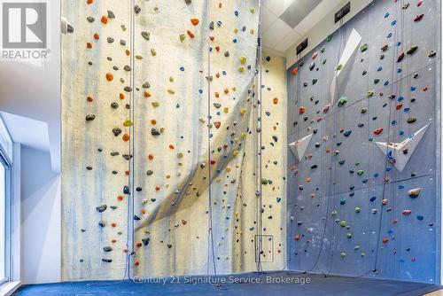 2001 - 385 Prince Of Wales Drive, Mississauga, ON - Indoor Photo Showing Other Room