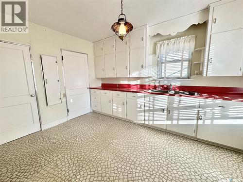 130 21St Street E, Prince Albert, SK - Indoor Photo Showing Other Room