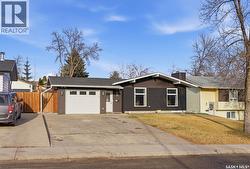314 Pinehouse DRIVE  Saskatoon, SK S7K 4R1