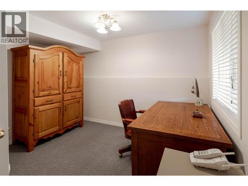 3942 Suncrest Court, Kelowna, BC - Indoor Photo Showing Office