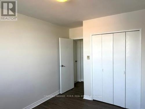 218 - 357 Wilson Road S, Oshawa (Donevan), ON - Indoor Photo Showing Other Room