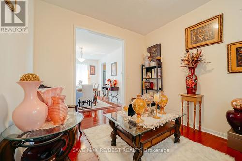 22 Birch Tree Trail, Brampton, ON - Indoor