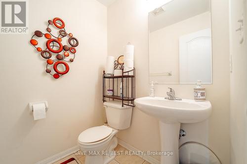 22 Birch Tree Trail, Brampton, ON - Indoor Photo Showing Bathroom