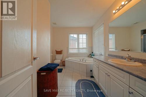 22 Birch Tree Trail, Brampton, ON - Indoor Photo Showing Bathroom