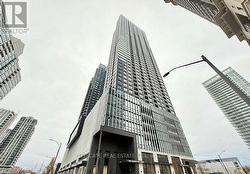 2101 - 395 SQUARE ONE DRIVE  Mississauga, ON L5B 0P6