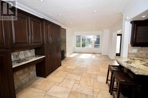 5 Parkview Boulevard, Halton Hills, ON - Indoor Photo Showing Other Room