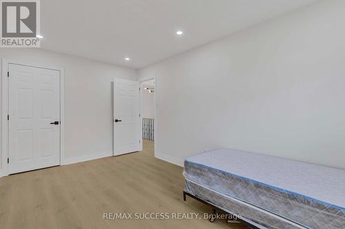 4631 Penhallow Road, Mississauga, ON - Indoor