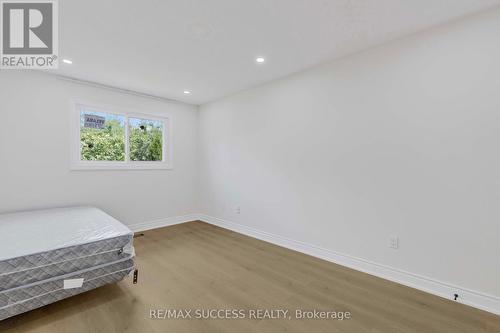 4631 Penhallow Road, Mississauga, ON - Indoor