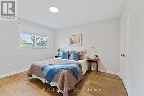 2824 Huntingdon Trail, Oakville, ON - Indoor Photo Showing Bedroom
