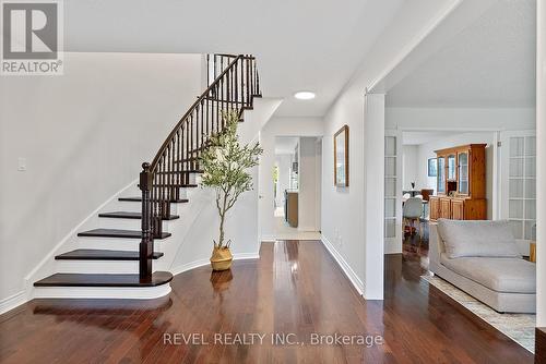 2824 Huntingdon Trail, Oakville, ON - Indoor Photo Showing Other Room