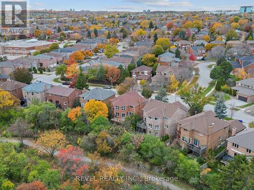 2824 Huntingdon Trail, Oakville, ON - Outdoor With View