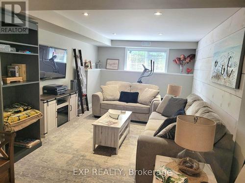 50 Trott Boulevard, Collingwood, ON - Indoor