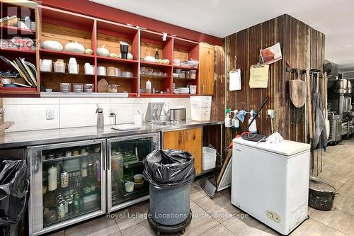 8 Bruce Street S, Blue Mountains, ON 