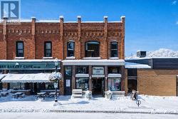 8 BRUCE STREET S  Blue Mountains, ON N0H 2P0