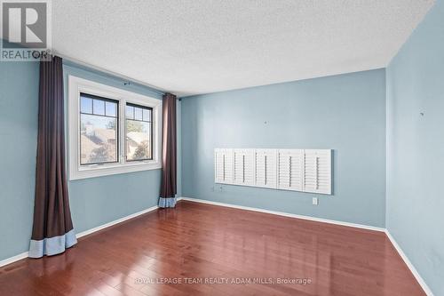 46 Gentle Gate Crescent, Ottawa, ON - Indoor Photo Showing Other Room
