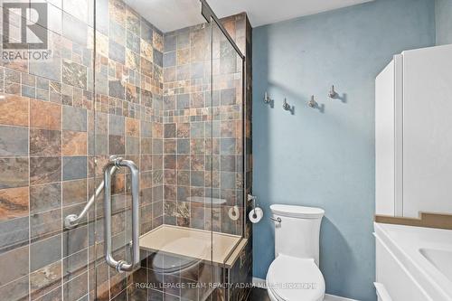 46 Gentle Gate Crescent, Ottawa, ON - Indoor Photo Showing Bathroom