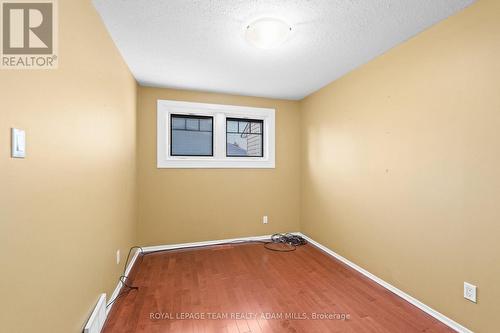 46 Gentle Gate Crescent, Ottawa, ON - Indoor Photo Showing Other Room