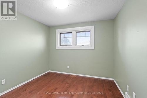 46 Gentle Gate Crescent, Ottawa, ON - Indoor Photo Showing Other Room