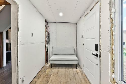 Hall - 1577 Rue Roy, Prévost, QC - Indoor Photo Showing Other Room