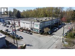 104 & 106 375 LYNN AVENUE  North Vancouver, BC V7J 2C4